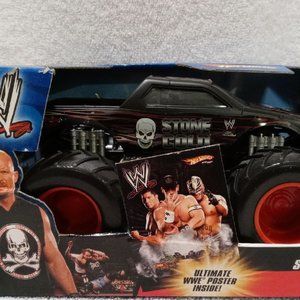2006 WWE Hot Wheels 1/24 Scale Monster Jam Truck with Poster - Stone Cold